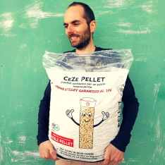 Ceze bancale di pellet di abete chiaro austriaco certificato da 70 sacchi